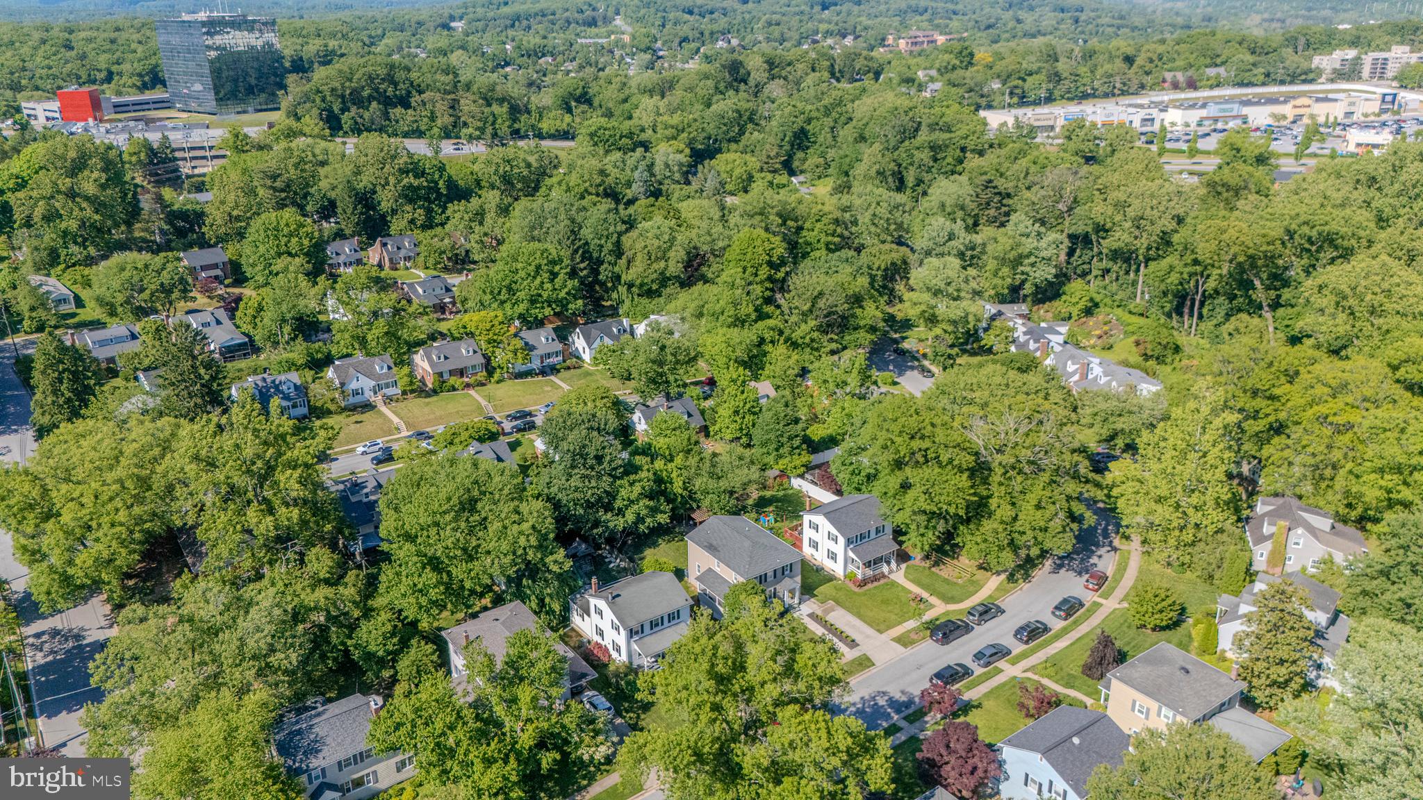 506 Brook Road Baltimore, MD 21286 - Photo 51 of 56 an aerial view of residential house with outdoor space and trees all around