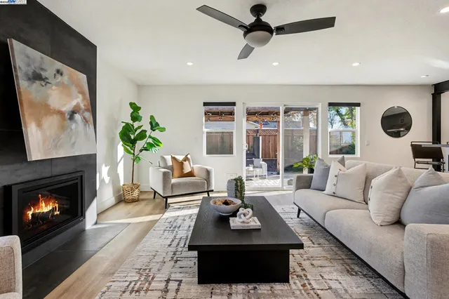 $1,100,000 | 1421 3rd Street, Livermore, CA 94550