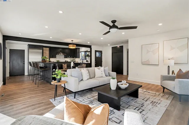 $1,100,000 | 1421 3rd Street, Livermore, CA 94550