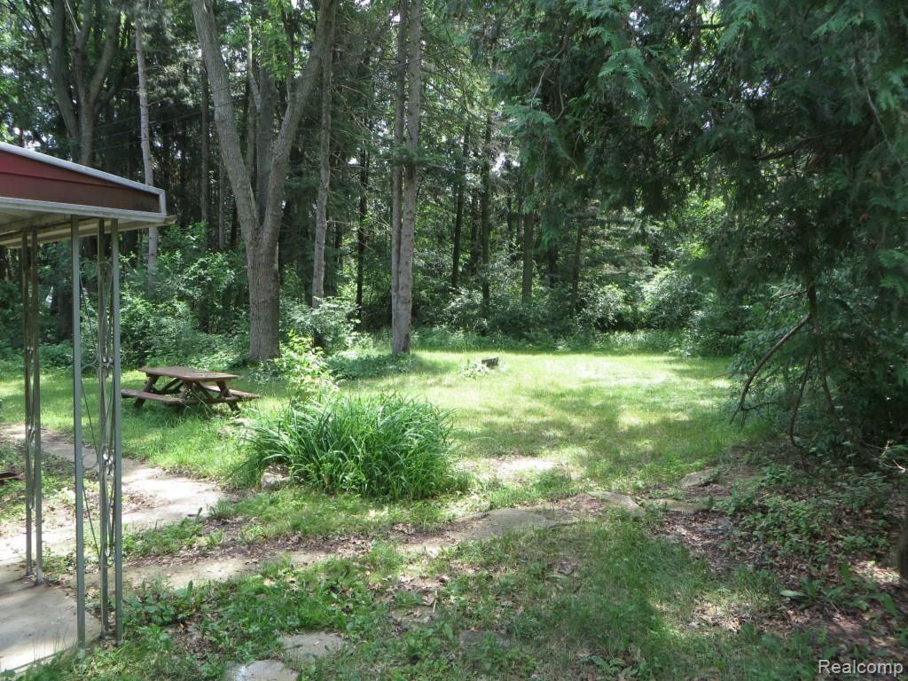 1080 School Road Rochester Hills, MI 48307 - Photo 9 of 9