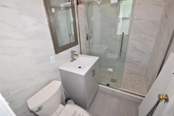 $3,800 | 75-03 197th Street, Unit 1 | Fresh Meadows