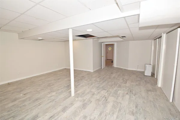 $3,800 | 75-03 197th Street, Unit 1 | Fresh Meadows