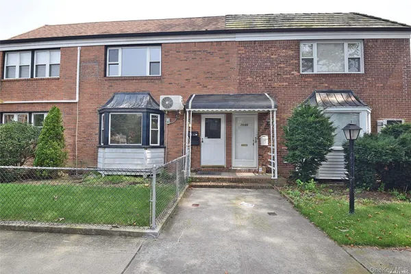 $3,800 | 75-03 197th Street, Unit 1 | Fresh Meadows
