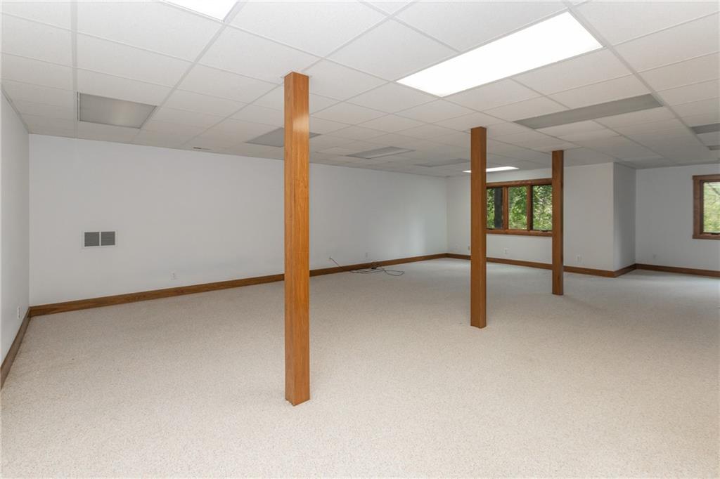 8450 Wilson Road Indianapolis, IN 46278 - Photo 21 of 32 Gallery Image 21