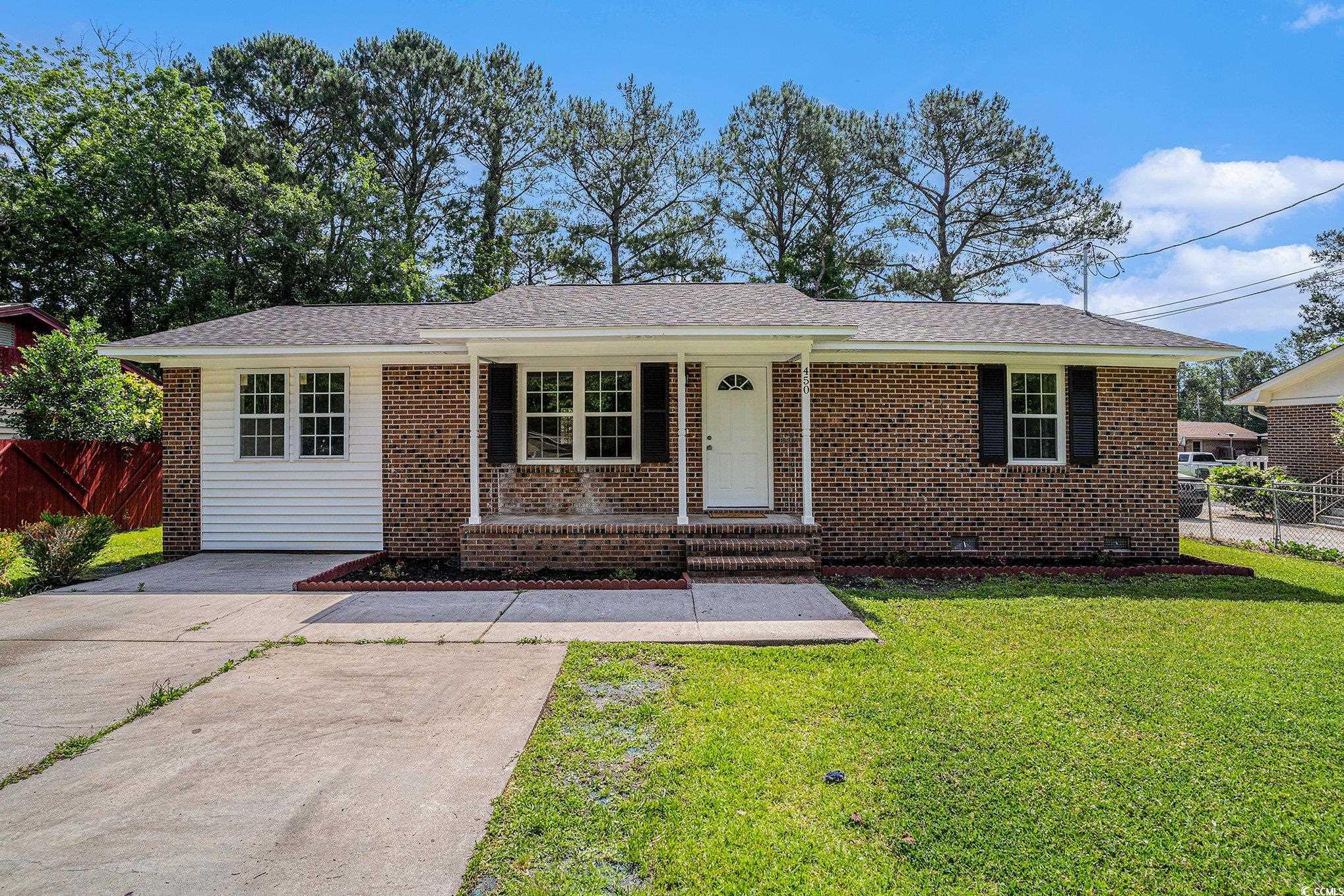 450 Player Street Georgetown, SC 29440 - Photo 3 of 40 Gallery Image 3
