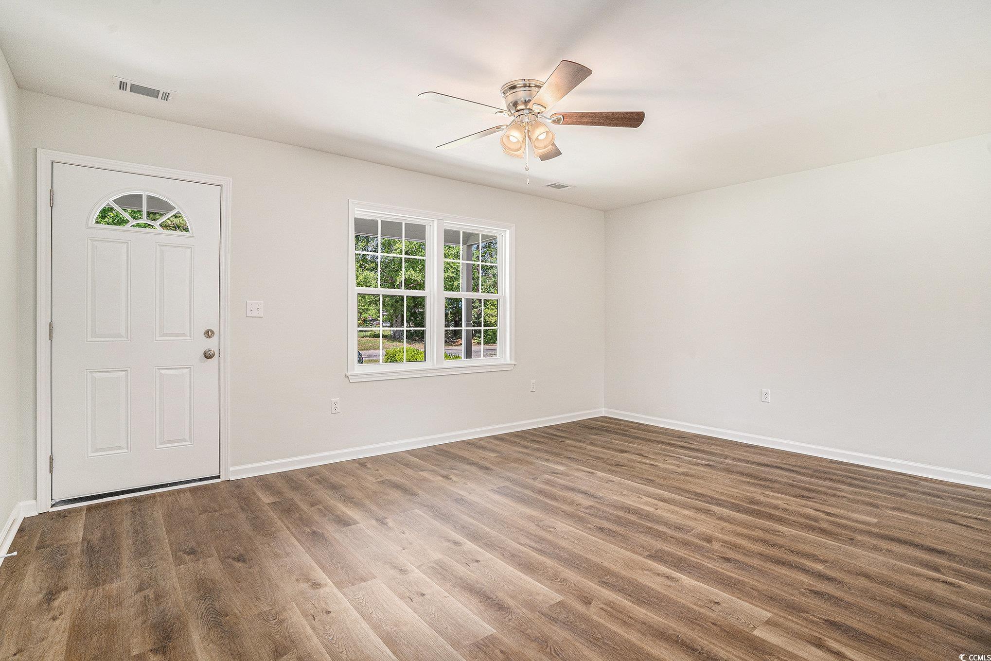 450 Player Street Georgetown, SC 29440 - Photo 6 of 40 Gallery Image 6