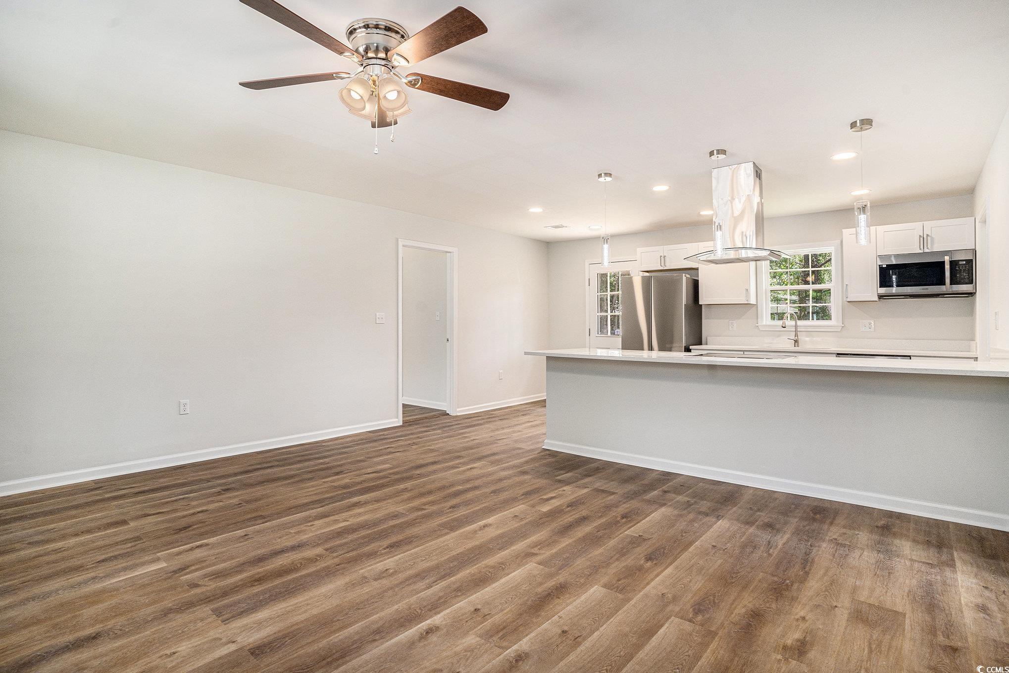 450 Player Street Georgetown, SC 29440 - Photo 8 of 40 Gallery Image 8