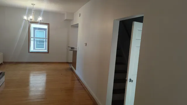 $259,900 | 926 Wilson Avenue, St. Paul, MN 55106