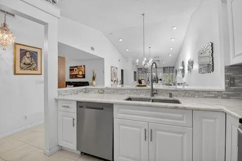 $2,500 | 5782 Brook Bound Lane, Unit A, Boynton Beach, FL 33437