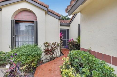 $2,500 | 5782 Brook Bound Lane, Unit A, Boynton Beach, FL 33437