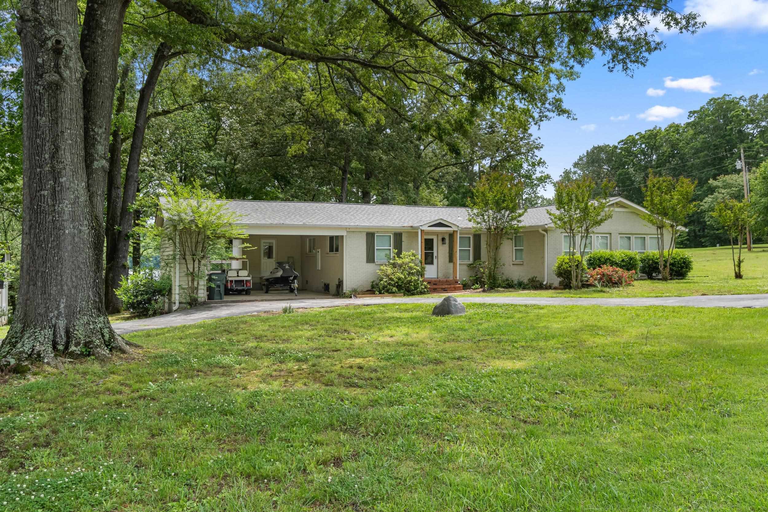 975 Buchanan Peninsula Street Cherokee, AL 35616 - Photo 2 of 30