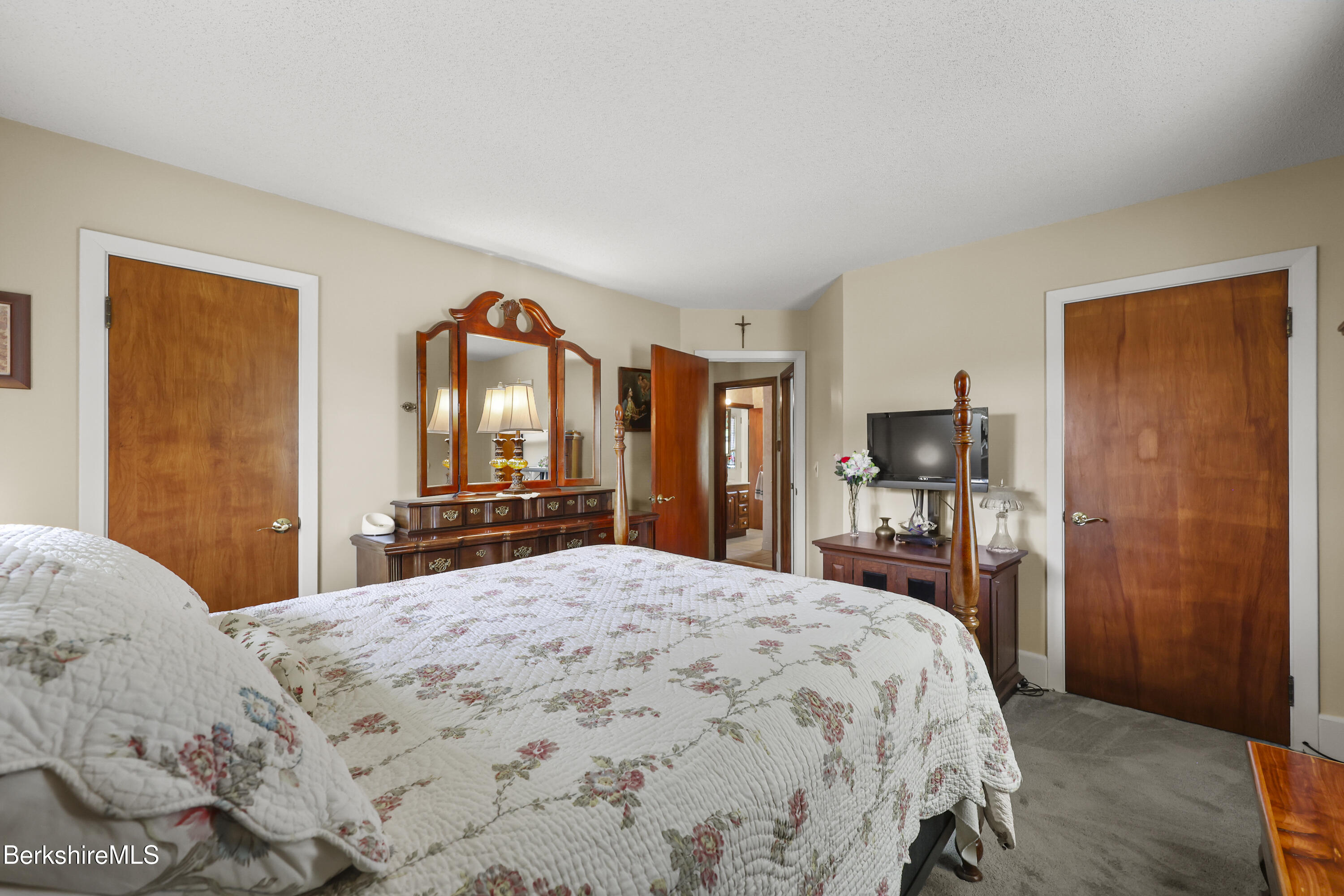 67 Partridge Road Pittsfield, MA 01201 - Photo 22 of 43 100 Bedroom One