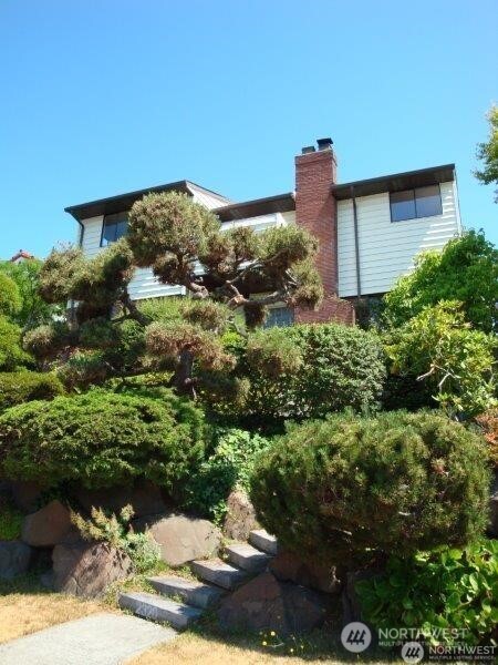 2320 West Viewmont Way West Seattle, WA 98199 - Photo 1 of 15