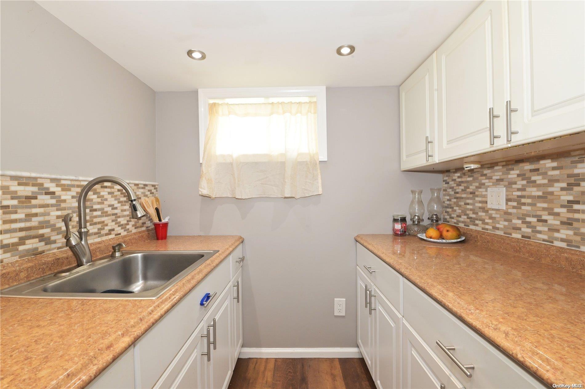 89-77 211th Street Queens, NY 11427 - Photo 19 of 31