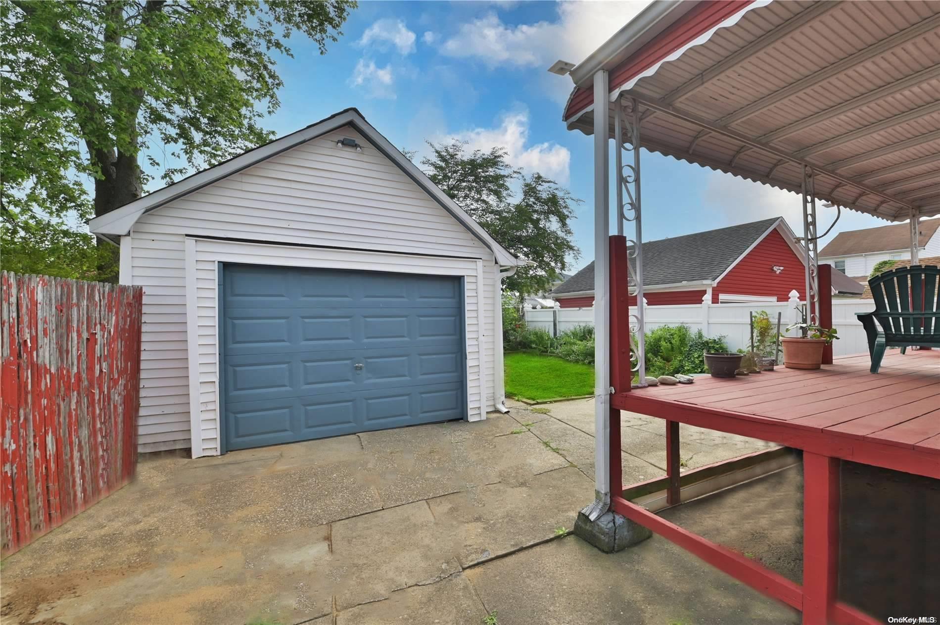 89-77 211th Street Queens, NY 11427 - Photo 23 of 31