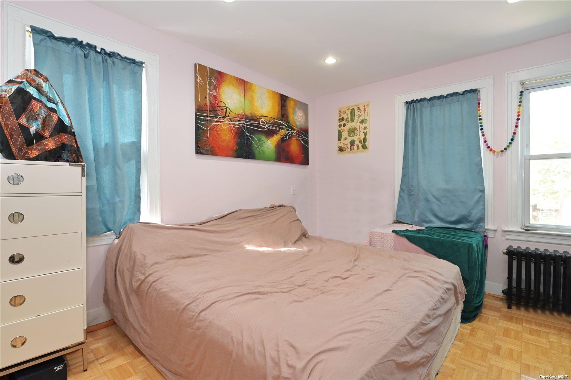 89-77 211th Street Queens, NY 11427 - Photo 10 of 31