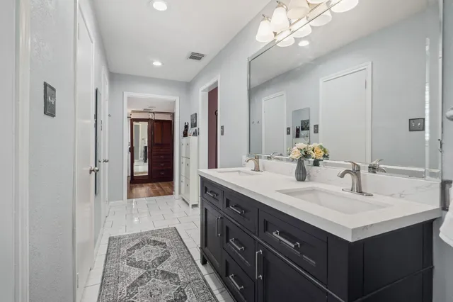 $3,225 | 5003 Mockingbird Lane, Katy, TX 77493