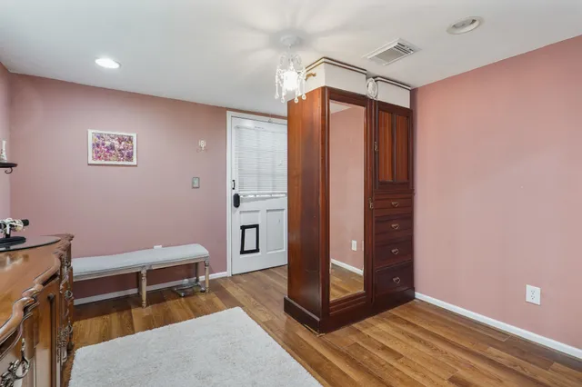 $3,225 | 5003 Mockingbird Lane, Katy, TX 77493