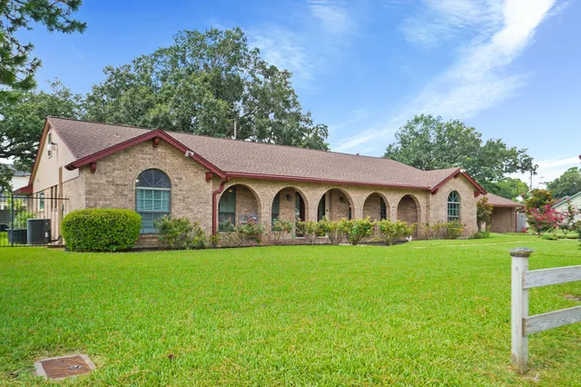 $3,225 | 5003 Mockingbird Lane, Katy, TX 77493