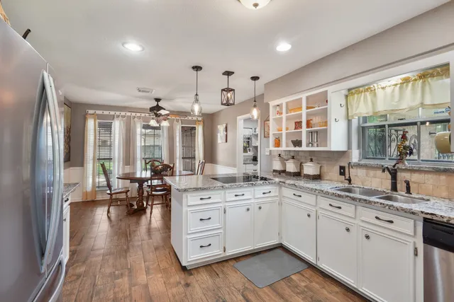 $3,225 | 5003 Mockingbird Lane, Katy, TX 77493