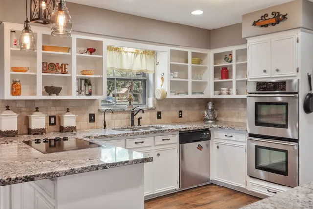 $3,225 | 5003 Mockingbird Lane, Katy, TX 77493