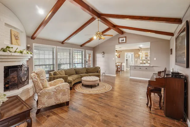 $3,225 | 5003 Mockingbird Lane, Katy, TX 77493