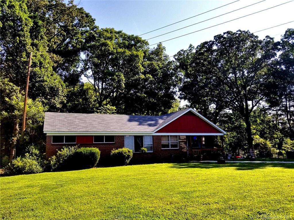 1217 Sunset Road Charlotte, NC 28216 - Photo 4 of 13 Gallery Image 4