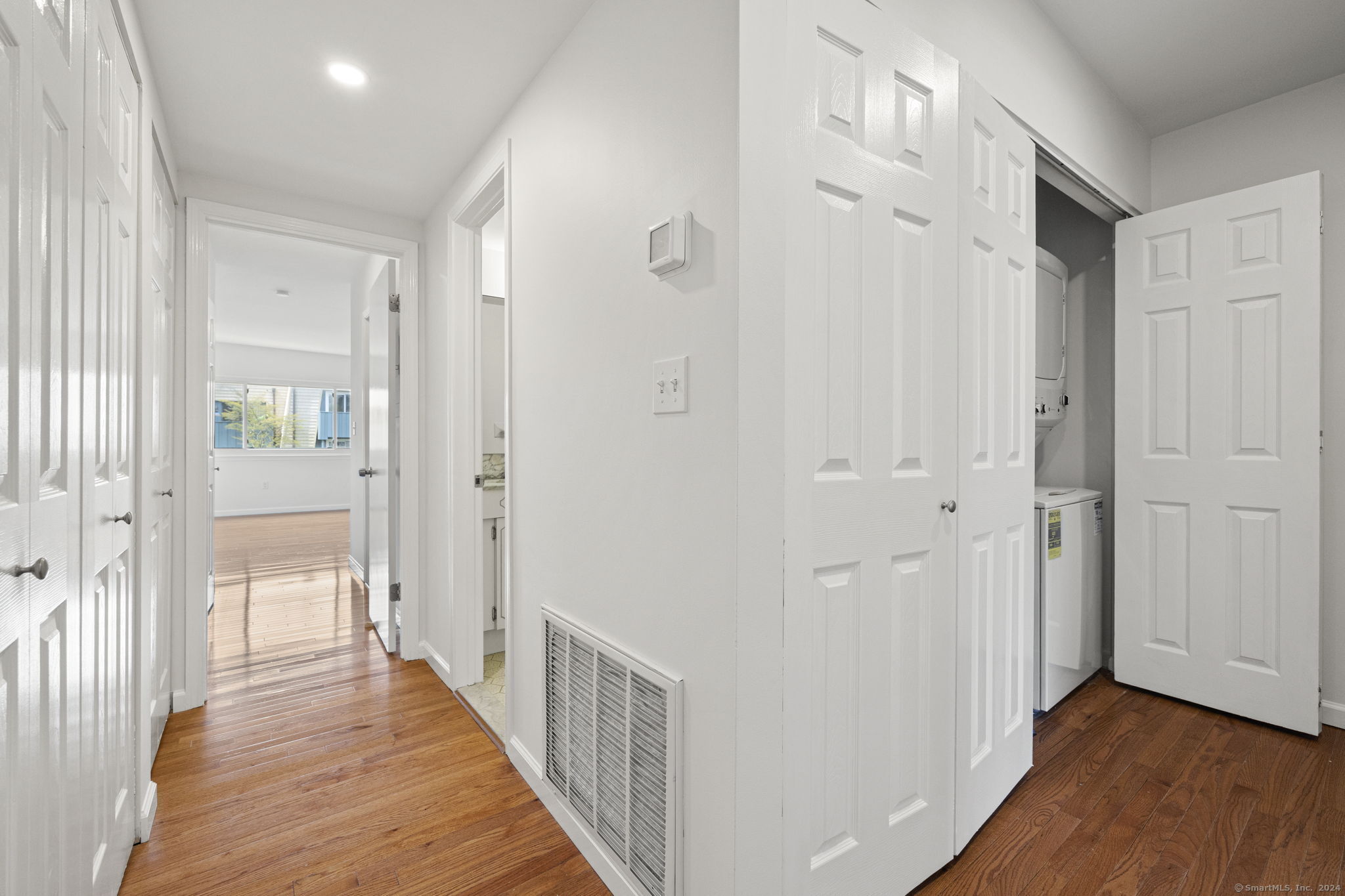 1153 Stratfield Road, Unit 1153 Fairfield, CT 06825 - Photo 6 of 18 Closets for living space and then some