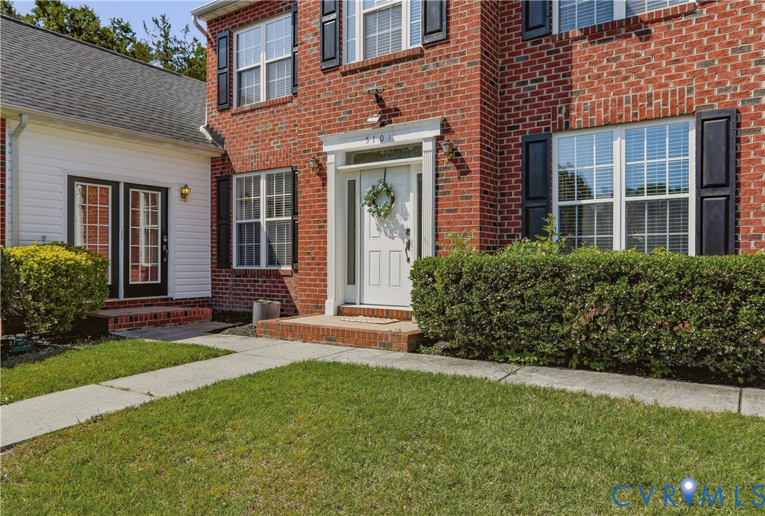 5101 Kenmare Loop Richmond, VA 23234 - Photo 6 of 43 Brick front transitional home