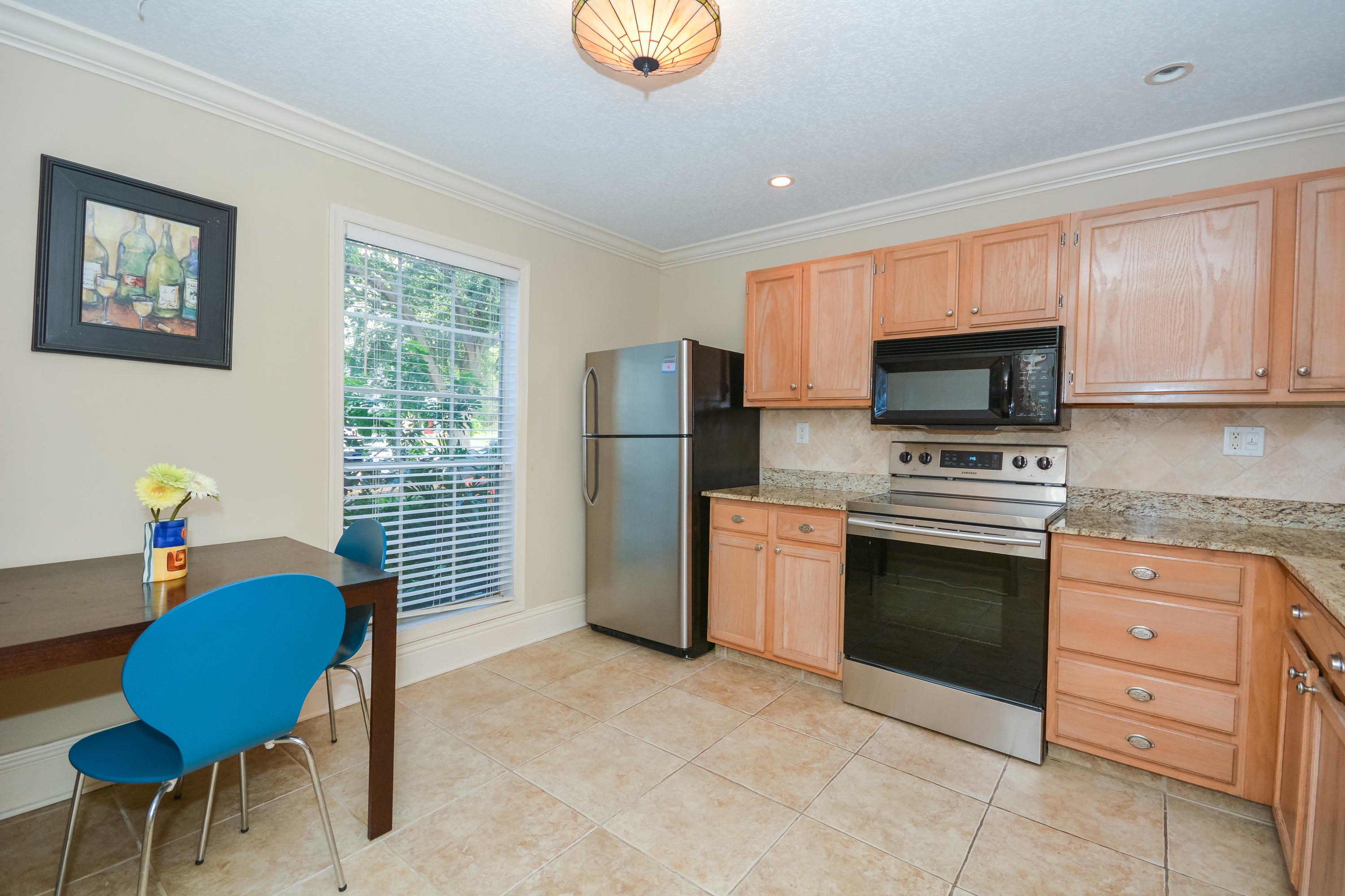 5048 Heatherhill Lane, Unit 3 Boca Raton, FL 33486 - Photo 3 of 19 KITCHEN