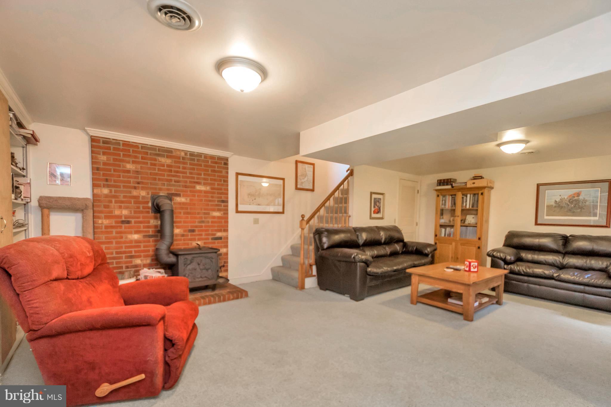 16375 Norman Road Culpeper, VA 22701 - Photo 14 of 28 Family Room