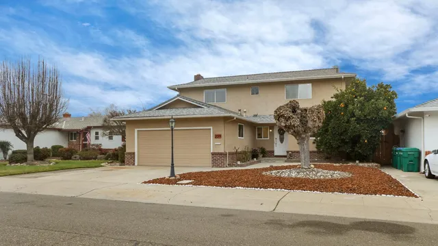 $599,000 | 2019 Debbie Lane, Lodi, CA 95242