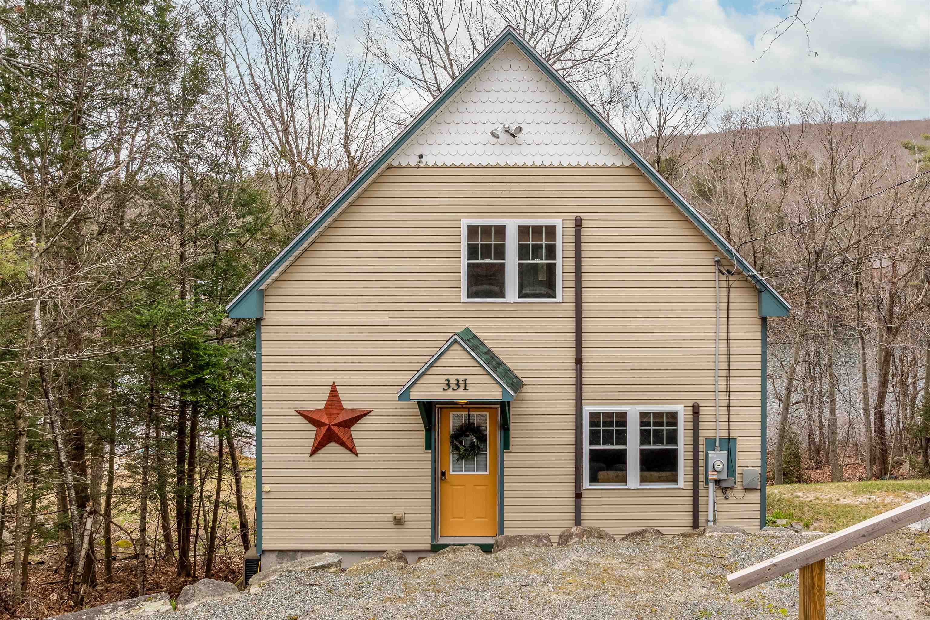 331 Chalk Pond Road Newbury, NH 03255 - Photo 2 of 43