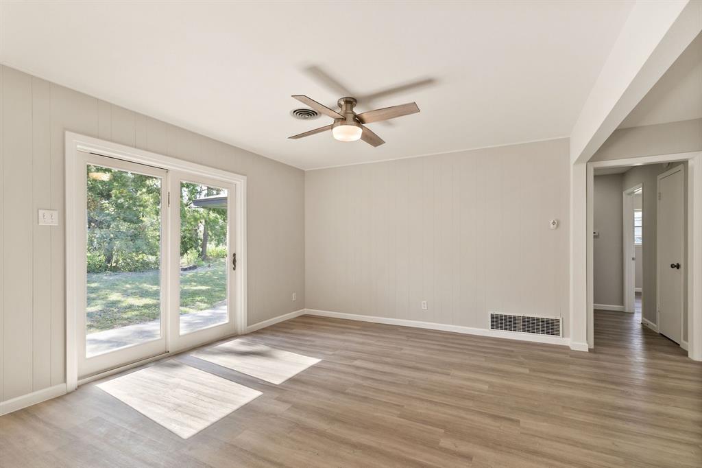 609 Farmington Road Howe, TX 75459 - Photo 13 of 27