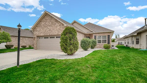 $414,900 | 7628 103rd Drive, Crown Point, IN 46307