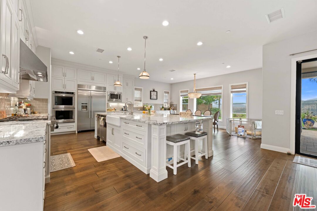 11925 North Ricasoli Way Porter Ranch, CA 91326 - Photo 11 of 57