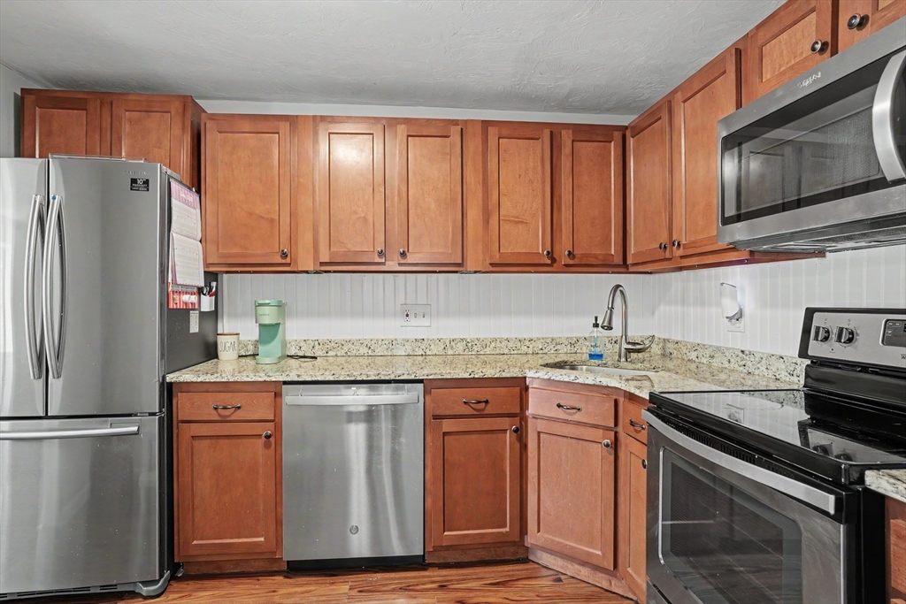 113 Ridgefield Circle, Unit C Clinton, MA 01510 - Photo 13 of 30
