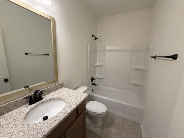 $1,500 | 1007 South Pine Street, Hammond, LA 70403