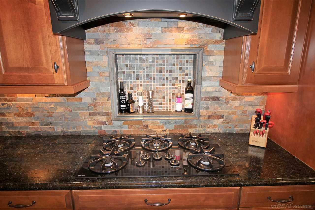 1177 Devonshire Road Grosse Pointe, MI 48230 - Photo 23 of 78 50018564-25.JPG