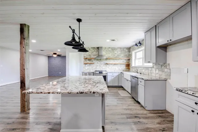 $310,000 | 379 Hale Road, Bay City, TX 77414