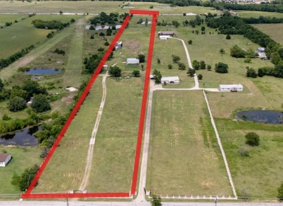 9500 Old Nacogdoches Trail Forney, TX 75126 - Photo 39 of 40 an aerial view of residential houses with outdoor space