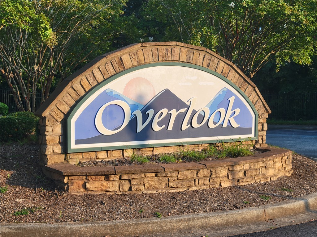 321 Lookover Drive Anderson, SC 29621 - Photo 2 of 20