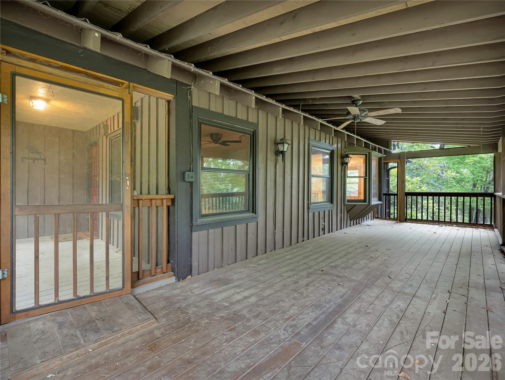 989 Fox Mountain Road Columbus, NC 28722 - Photo 11 of 46 Gallery Image 11