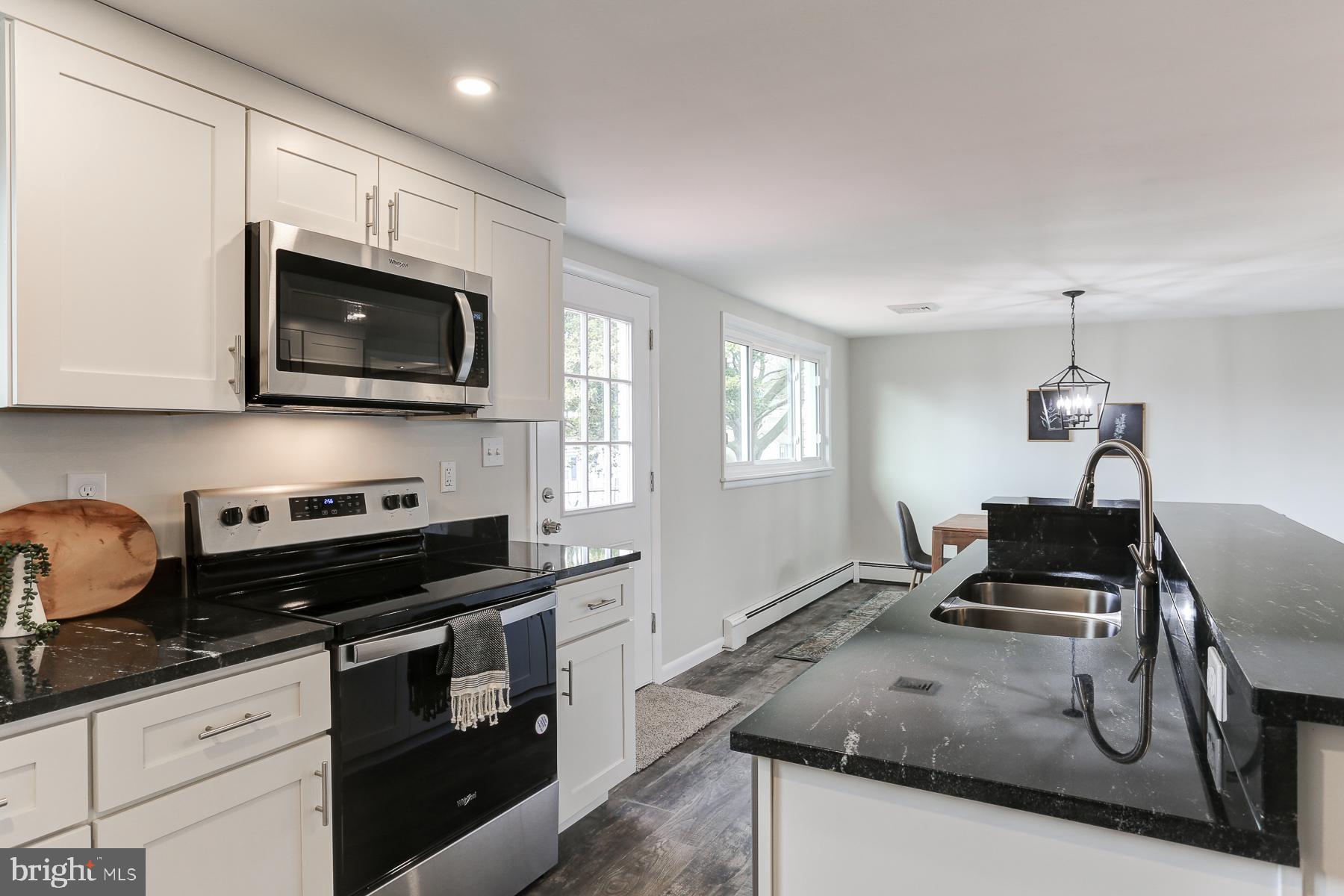 466 Highland Road Red Lion, PA 17356 - Photo 7 of 37 Gallery Image 7
