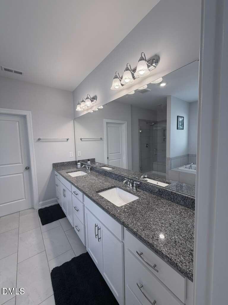 503 Ressler Street Holly Springs, NC 27540 - Photo 27 of 38 WhatsApp Image 2026-05-04 at 18.40.55 (6