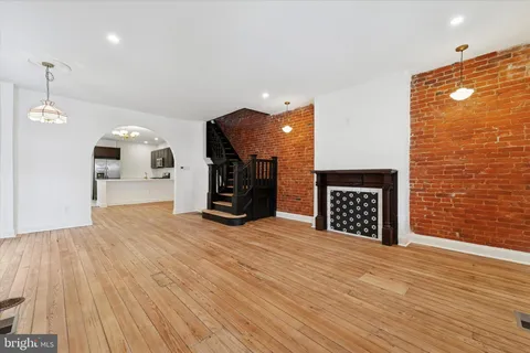 $299,900 | 115 North 53rd Street, Philadelphia, PA 19139