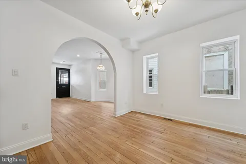 $299,900 | 115 North 53rd Street, Philadelphia, PA 19139