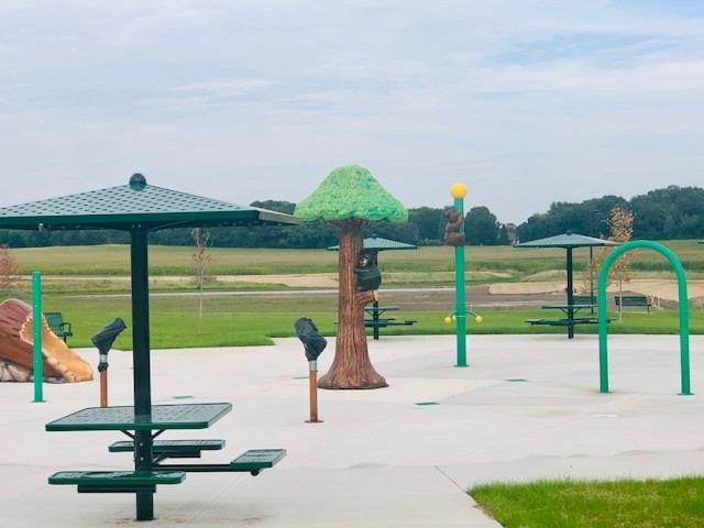 L432 Bear Tree DeForest, WI 53532 - Photo 27 of 36