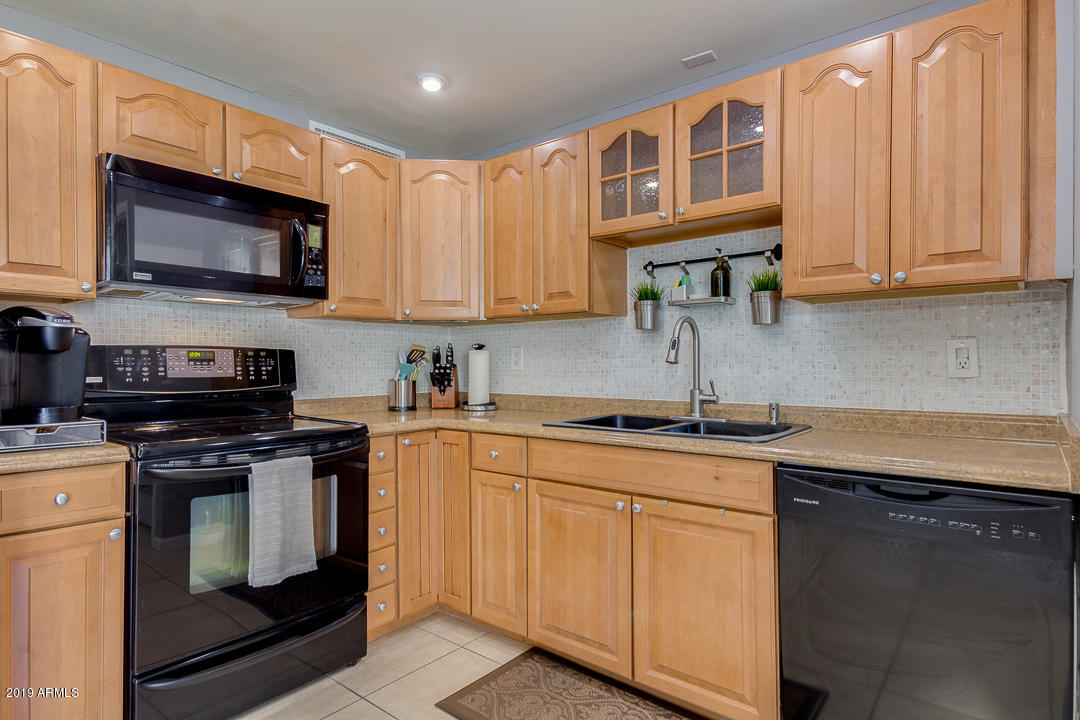 3454 East Presidio Road Phoenix, AZ 85032 - Photo 13 of 45 3454 E. Presidio Road