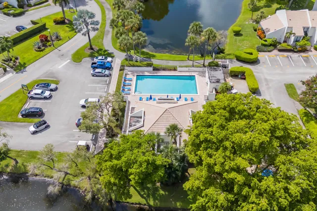 $290,000 | 2003 Bridgewood Drive, Unit 2003, Boca Raton, FL 33434